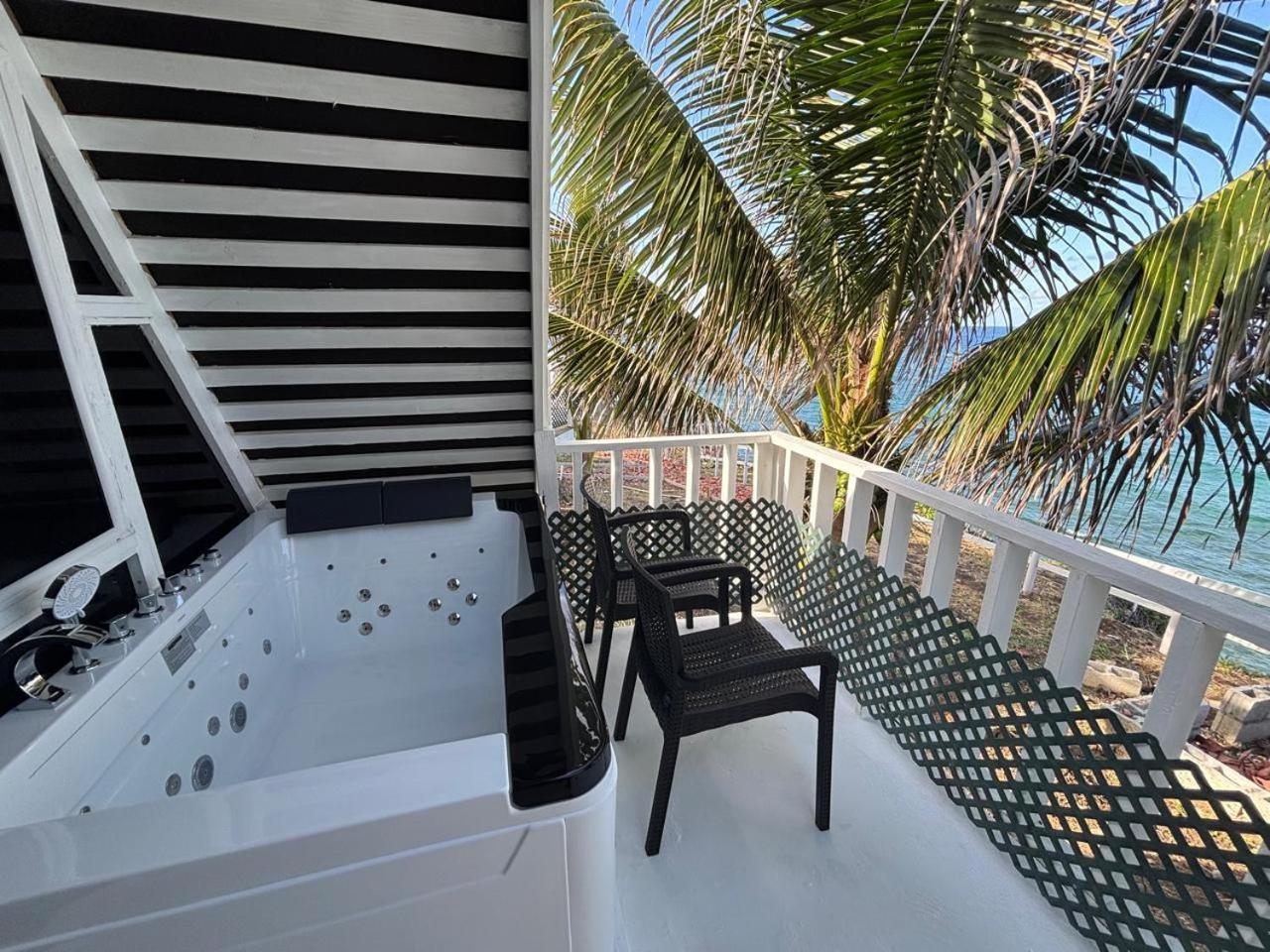 The Sea Cliff Hotel Resort & Spa 安东尼奥港 外观 照片